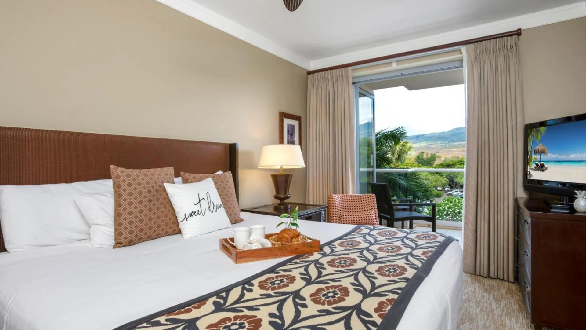 Honua Kai Beachfront Resort: Oceanview Oasis with Pools & Spa Kaanapali